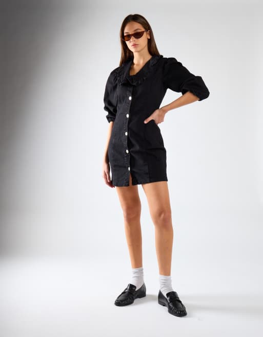 Glamorous V-neck button front mini-dress in black, 3 of 4