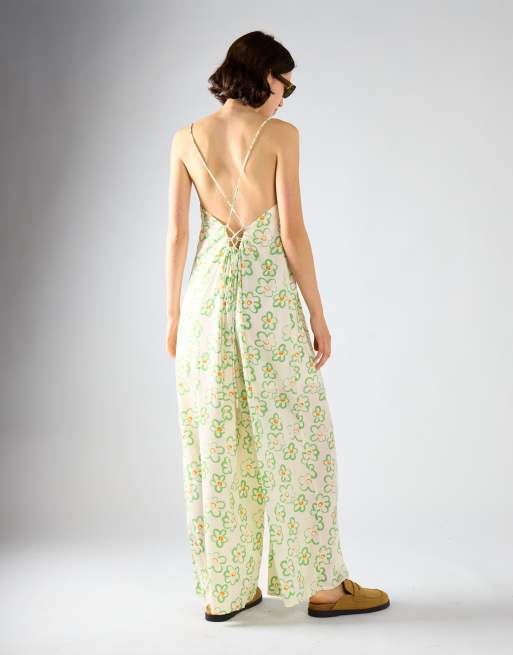 Glamorous V-neck  jumpsuit in white green multi daisy, 4 of 4