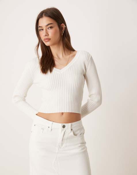 Glamorous V-neck knit top in off white - view 1