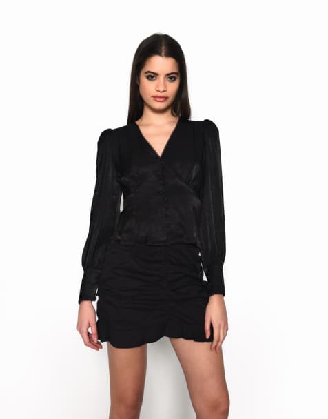 Glamorous V neck long sleeve top in black sateen - view 1