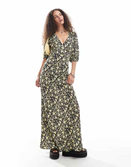 Glamorous v neck maxi dress in folk floral ASOS