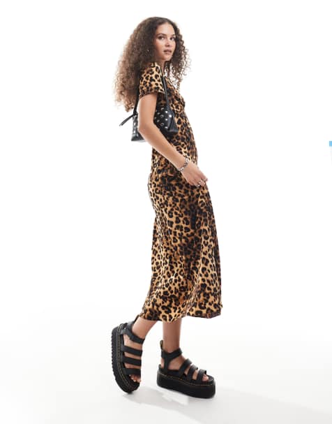 Glamorous v neck midi dress in leopard - view 1