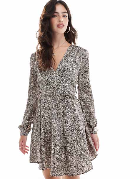 Glamorous V neck mini dress in leopard print swirl - MULTI - view 1