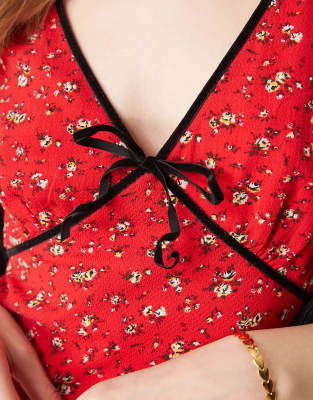 Glamorous V Neck Mini Dress With Bow In Red