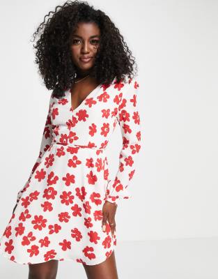 Glamorous Glamorous v-neck mini wrap dress in red floral-White