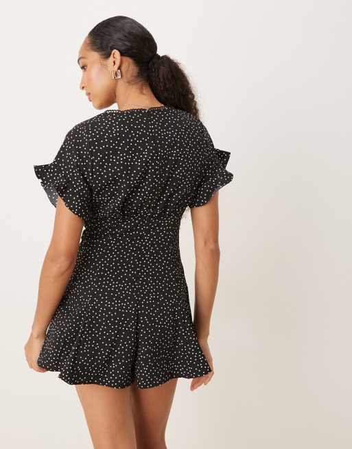Glamorous V neck short sleeves playsuit in black polka dot, 4 of 4