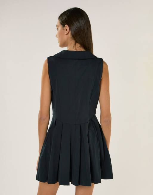 Glamorous V neck sleeveless mini dress in dark navy, 4 of 4