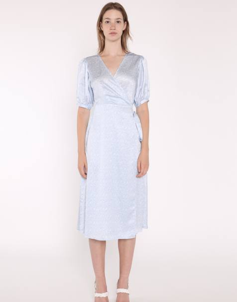 Glamorous V-neck wrap midi-dress in pale blue ditsy - view 1