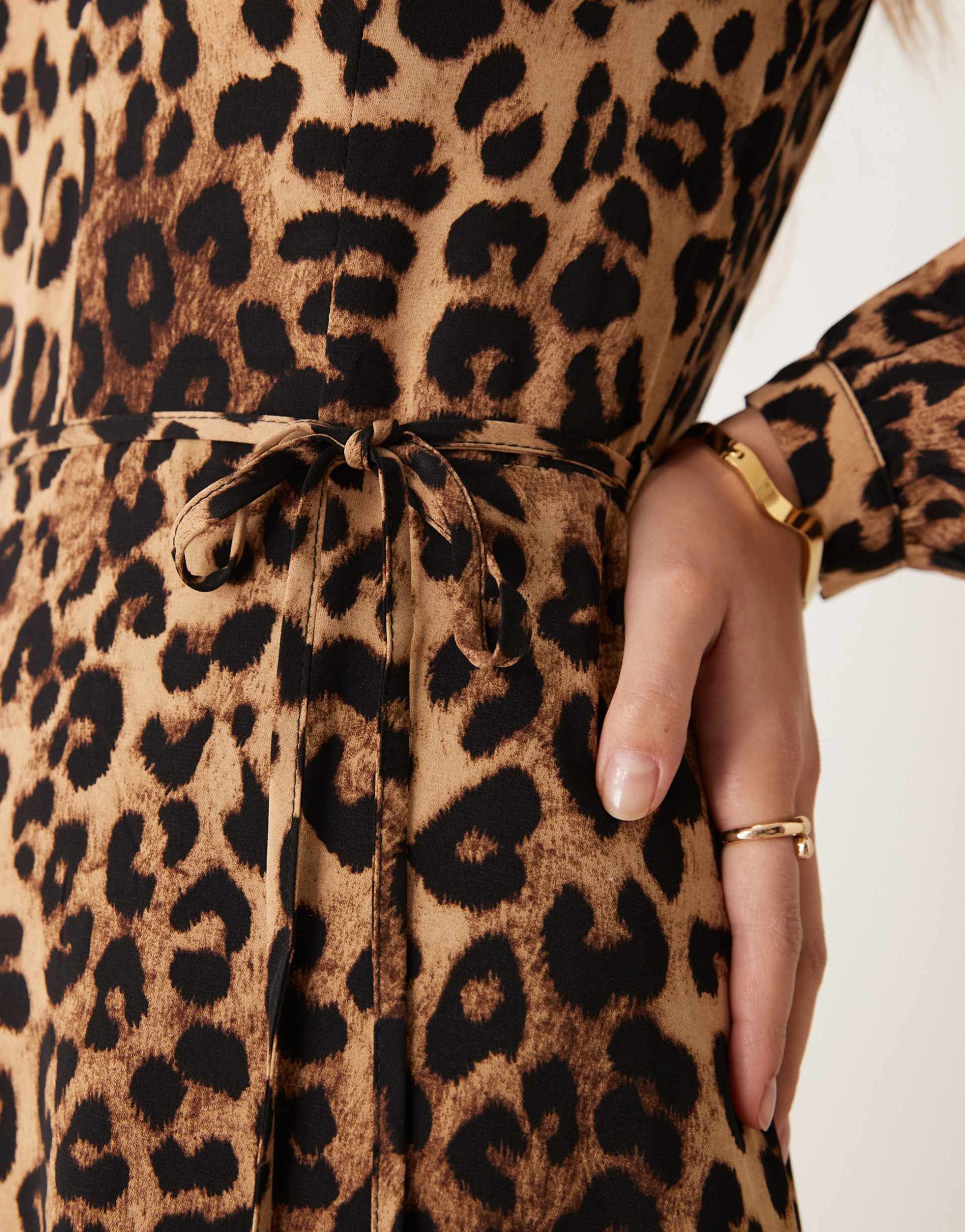 glamorous v neck wrap style long sleeve maxi dress in leopard print