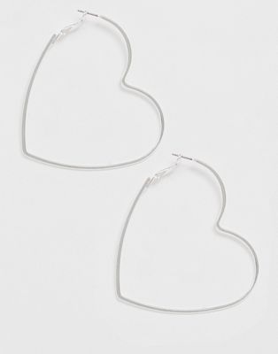 Glamorous - Valentijnsdag - Zilveren oversized hartvormige oorringen
