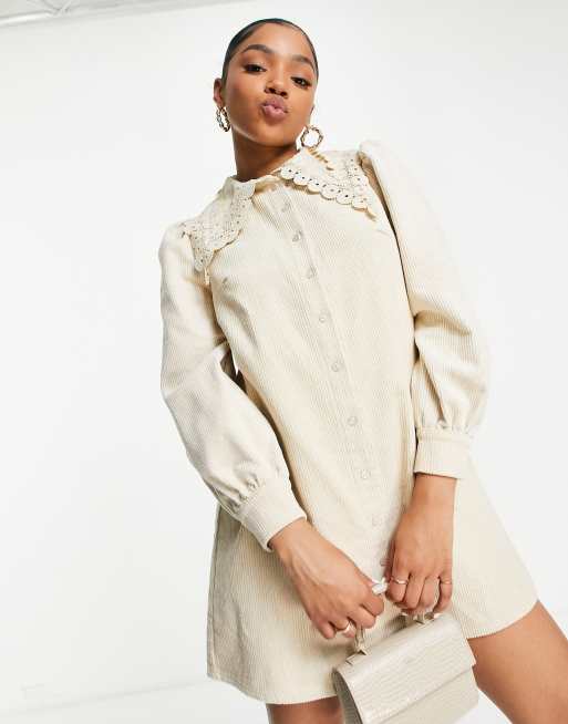 Glamorous - Vestito a trapezio corto in velluto a coste con colletto in pizzo super oversize