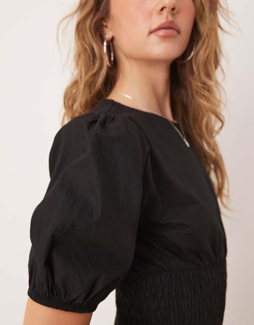 Glamorous - Vestito corto arricciato in vita nero con maniche a palloncino, 3 di 4