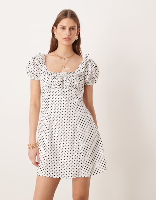 Glamorous - Vestito corto stile babydoll a pois con laccetti sul busto, 2 di 4