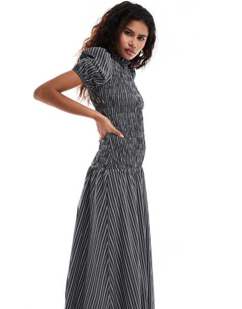Glamorous - Vestito lungo accollato e arricciato a righine nero - view 1