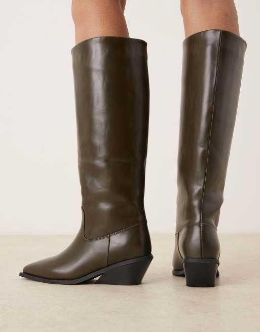 Glamorous western knee boots in khaki