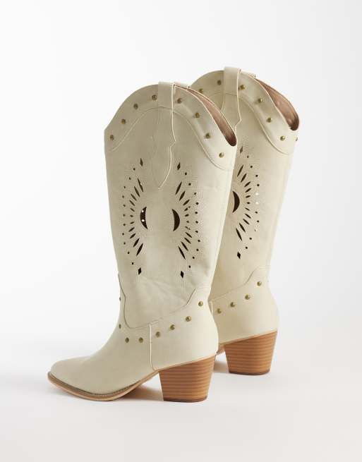 Glamorous western knee boots in white, 2 of 4