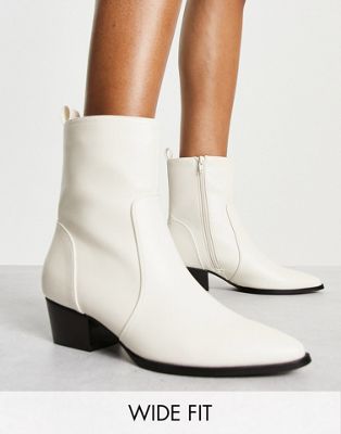 Glamorous Wide Fit ankle western boots in off white
