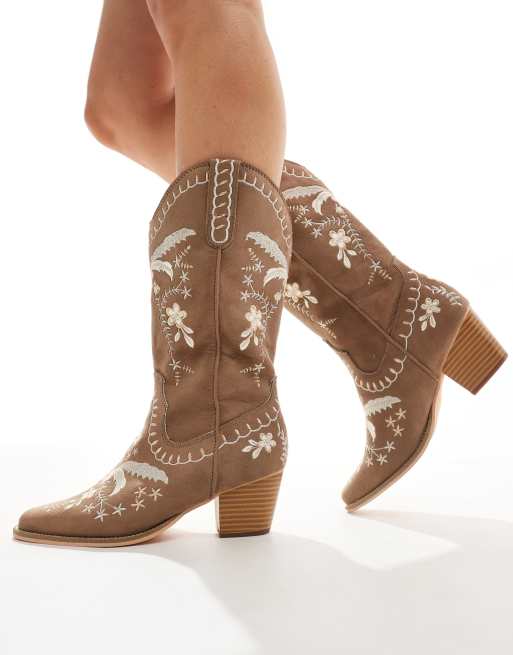 Glamorous Wide Fit – Bestickte Westernstiefel in Hellbraun, 4 von 4