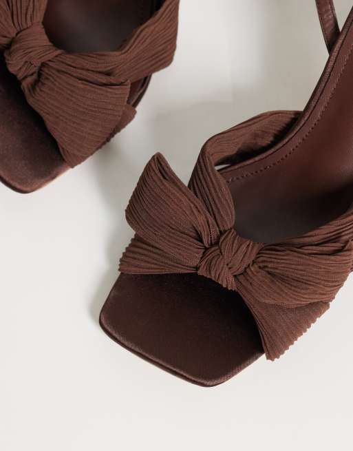 Glamorous Wide Fit block heeled sandals with bow in brown, 2 of 4