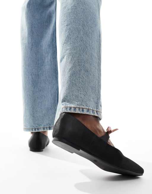 Glamorous Wide Fit bow ballet flats in black and cream | ASOS