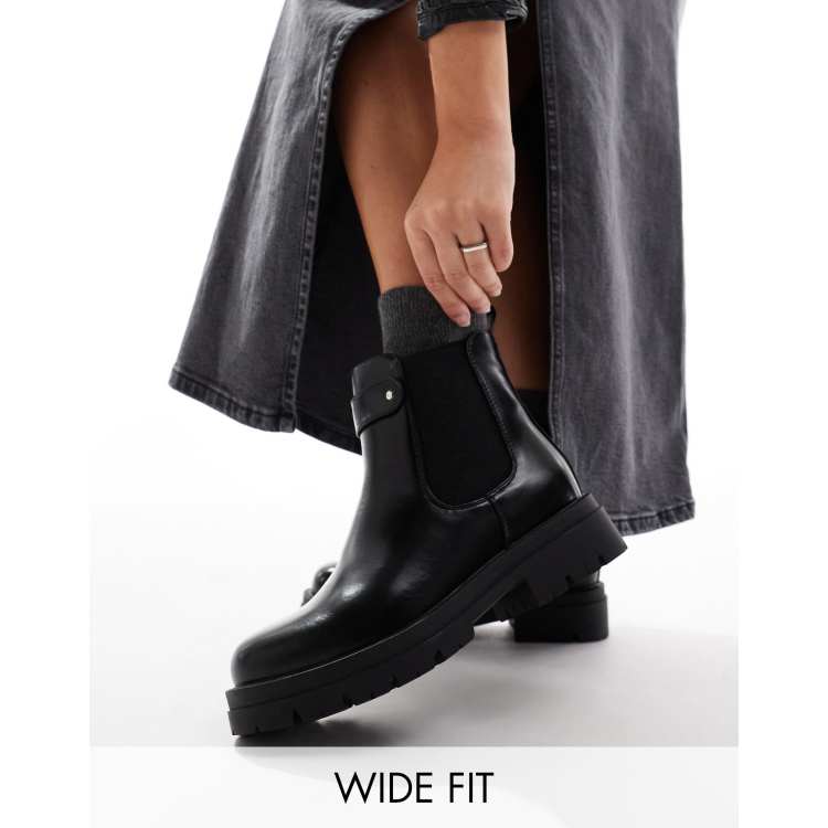 Glamorous Wide Fit Chunky Chelsea Boots in Black