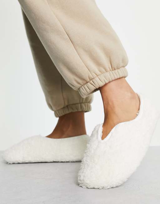 White fluffy slipper on sale boots