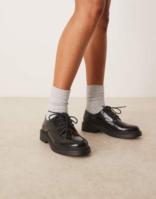 Glamorous Wide Fit - Derby-Schuhe zum Schnüren in Schwarz, weite Passform