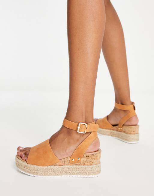 Wide width hot sale tan wedges