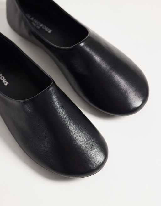 Glamorous Wide Fit flats in black, 2 of 4