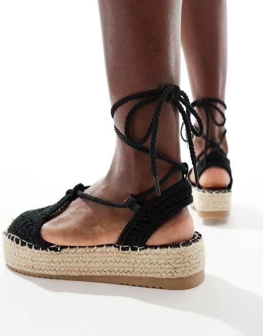 Glamorous Wide Fit - Gehaakte platte espadrilles in zwart, 3 van 4