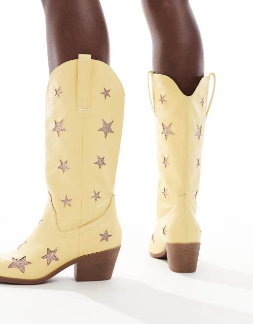 Glamorous Wide Fit - Gule westernstøvler med stjernedetaljer, 2 af 4