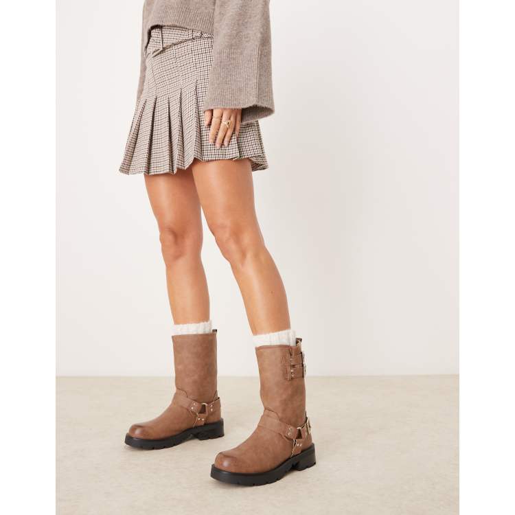 Glamorous Wide Fit Harness Stivali biker beige slavato con dettaglio ASOS