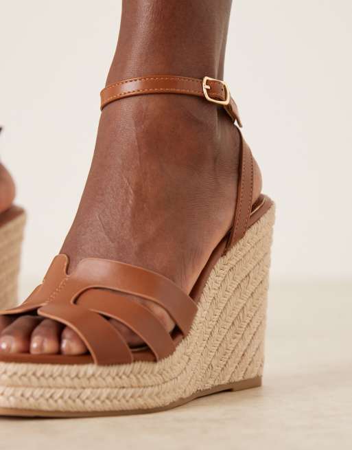Glamorous Wide Fit – Jasnobrązowe sandały espadryle na koturnie, 2 z 4