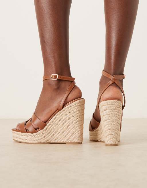 Glamorous Wide Fit – Jasnobrązowe sandały espadryle na koturnie, 3 z 4