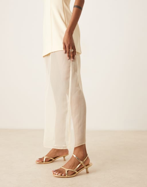 Glamorous Wide Fit kitten heel strappy sandals in gold, 2 of 4