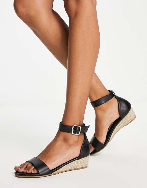 Glamorous Wide Fit low wedge sandals in black