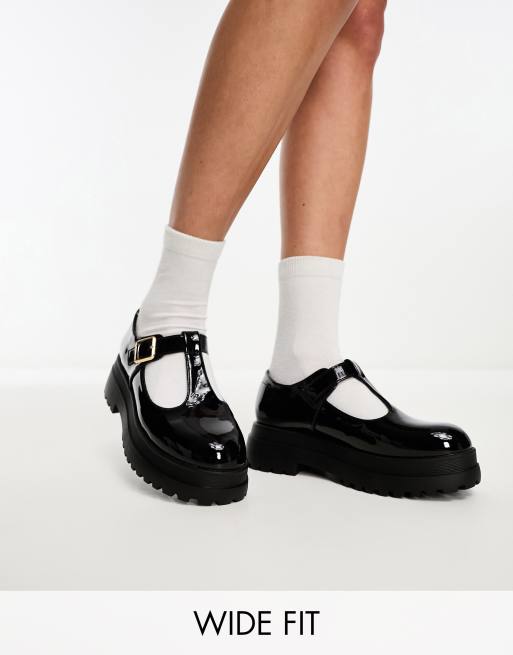 Glamorous Wide Fit – Mary-Jane-Schuhe in schwarzer Lackoptik mit dicker Sohle und T-Steg, weite Passform