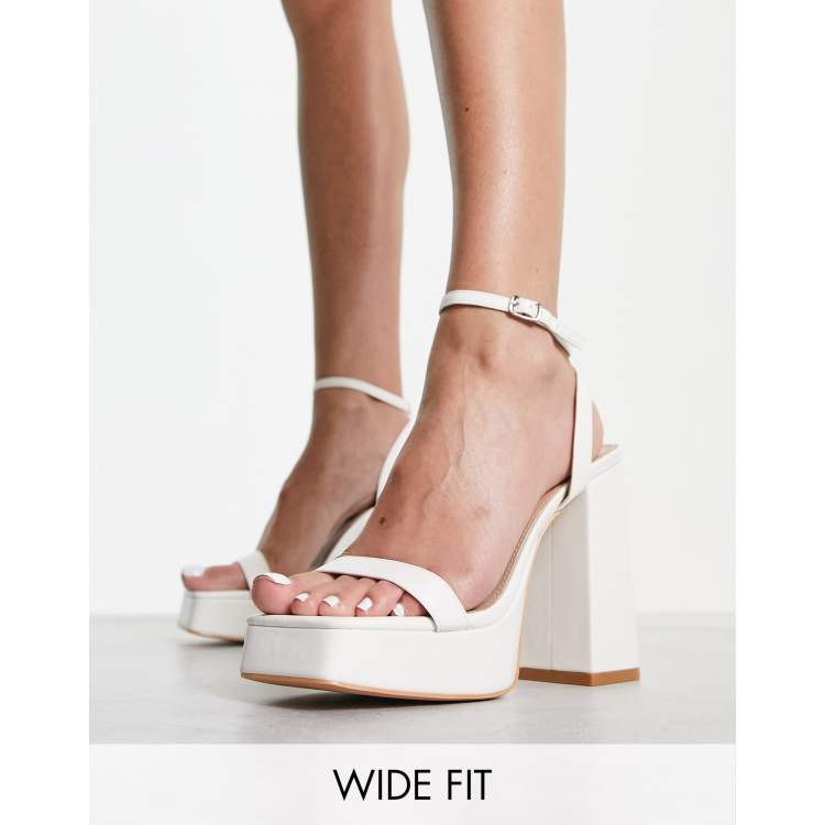 204135822-1-white?$n_750w$&wid