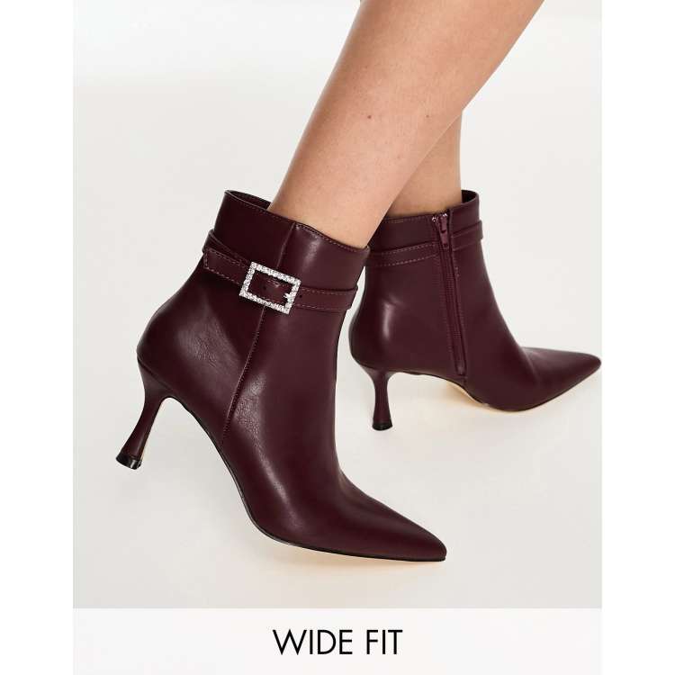 Burgundy store buckle boots