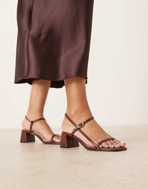 Glamorous Wide Fit - Sandalen met lage blokhak in chocoladebruin - view 1