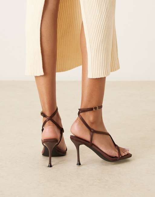 Glamorous Wide Fit - Sandales à talon satinées et lanières - Marron, 4 de 4