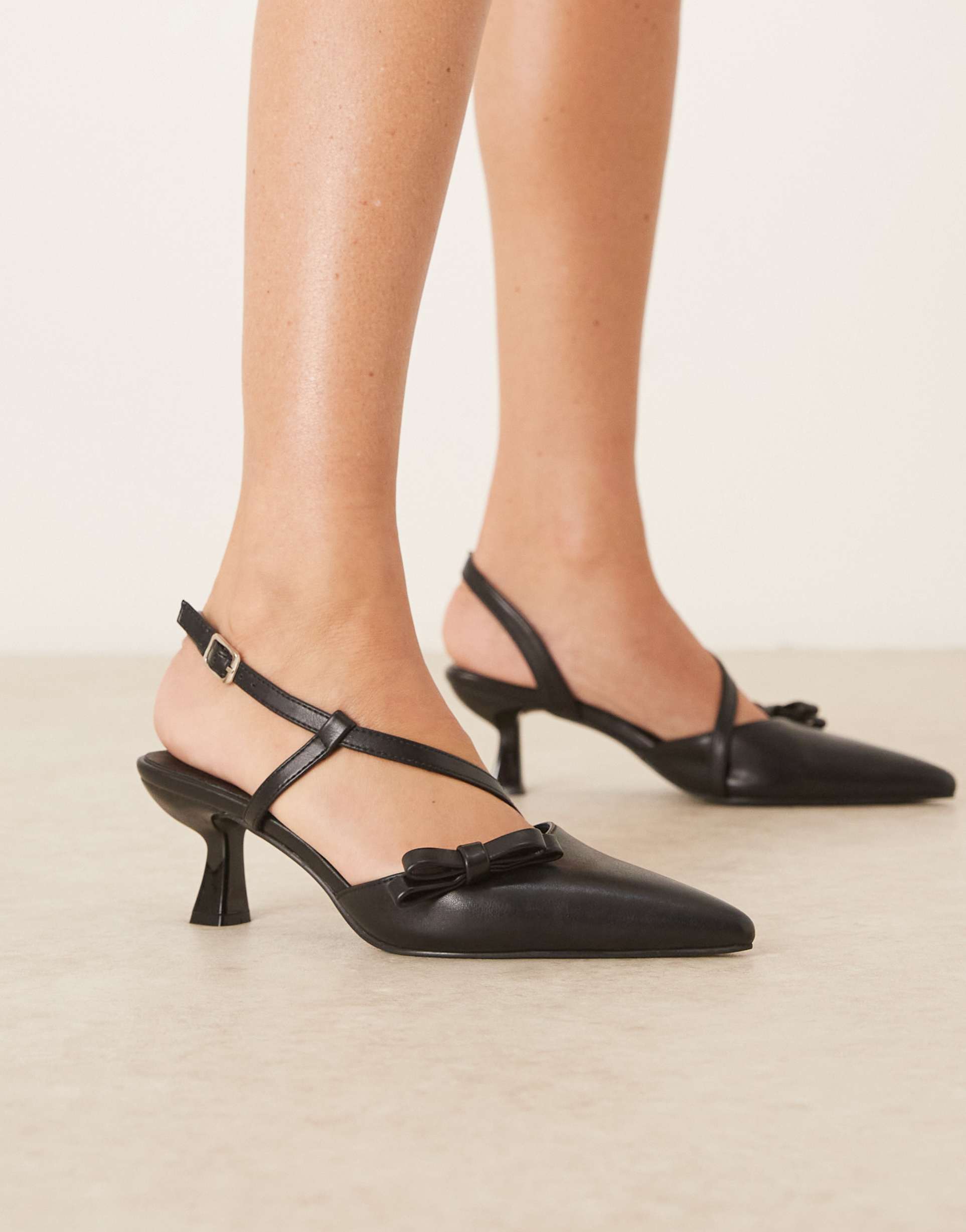 glamorous wide fit slingback kitten heeled shoes with bows in black