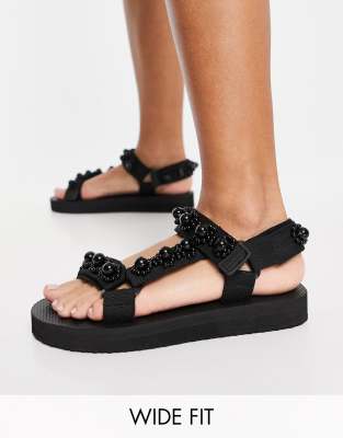 glamorous sporty sandals