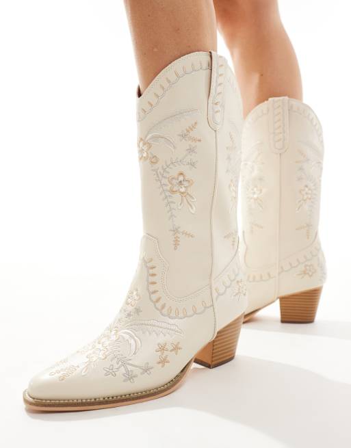 Glamorous Wide Fit - Stivali crema stile western con ricami, 4 di 4