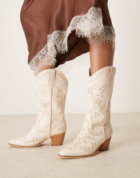 Glamorous Wide Fit - Stivali stile western al ginocchio color crema a pianta larga con ricamo - view 1