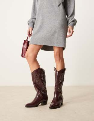 studded western knee boots in burgundy-Red