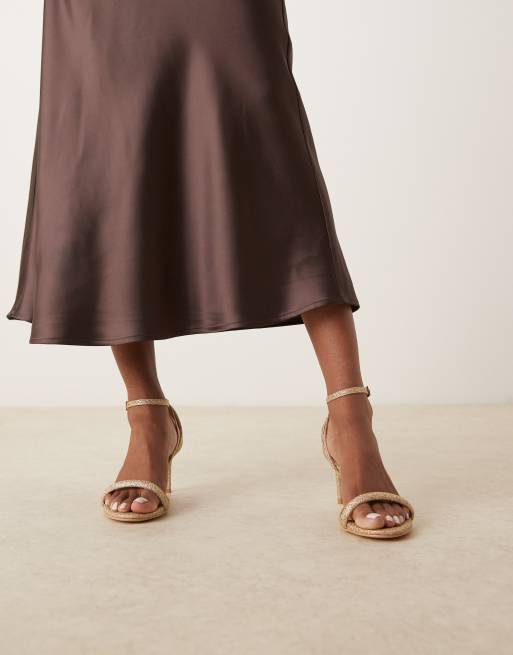 Glamorous Wide Fit – Złote brokatowe sandały na obcasie, 4 z 4