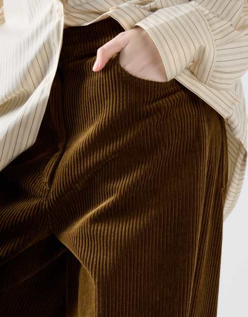 Glamorous Wide-leg corduroy trousers in olive corduroy, 4 of 4
