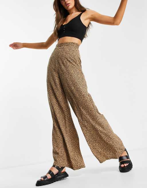 Glamorous wide leg high waisted pants in leopard print | ASOS