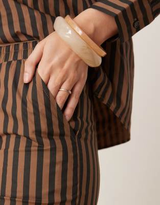 Glamorous wide leg pants in brown black stripe